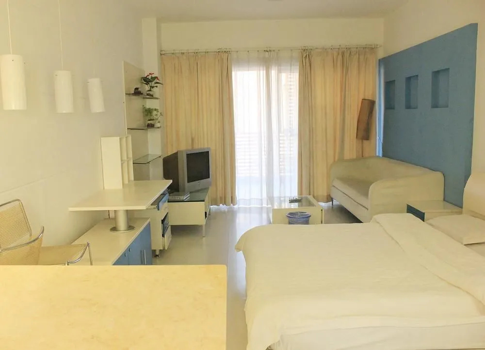 Xinhai Holiday Apartment