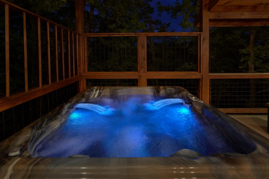 Copper Creek Lodge in Gatlinburg