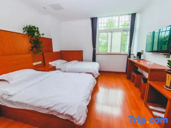 Qingdao Longhai B&B