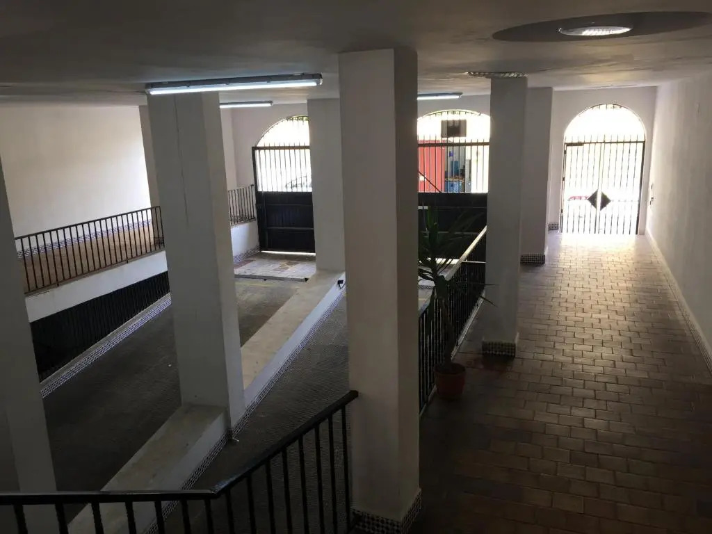 El Cortijuelo. Magnificent triplex terraced house with rooftop of 18m2, overlooking the sea. Parking