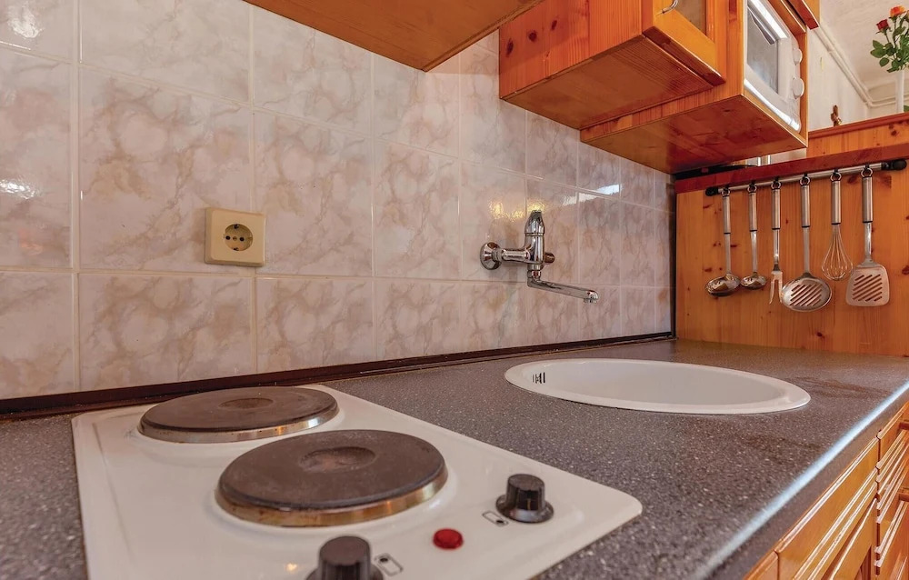 Nice Home in Novi Vinodolski With Wifi and 1 Bedrooms