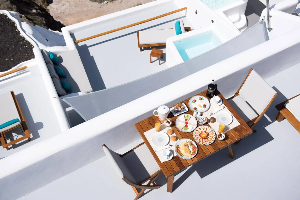 Maregio Suites
