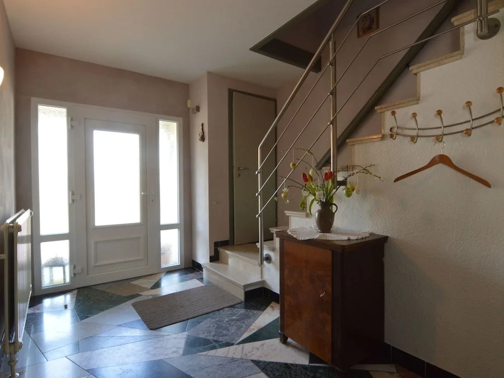 Apartment in Liege With Sauna & Hot Tub