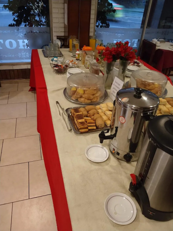 Camino Real Hotel