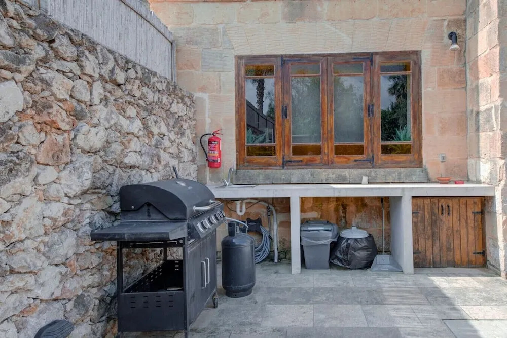 Klementa the Private Villa with Pool in Għarb Gozo