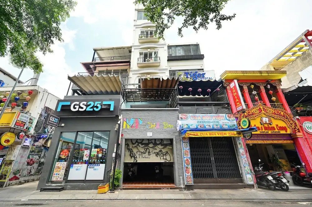 Huyen Home