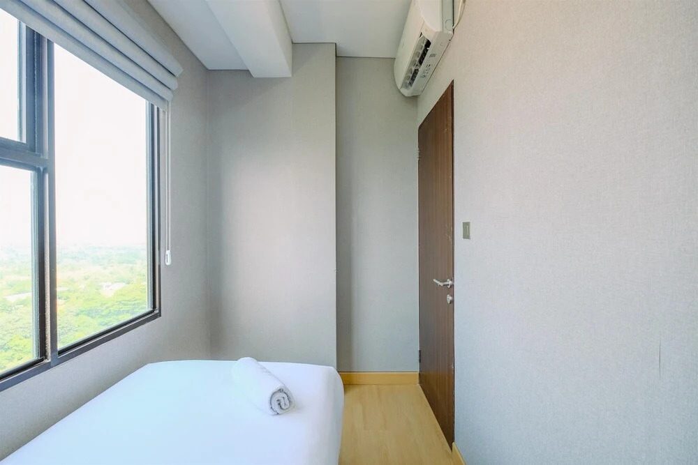 Homey And Modern Look 2Br Transpark Cibubur Apartment
