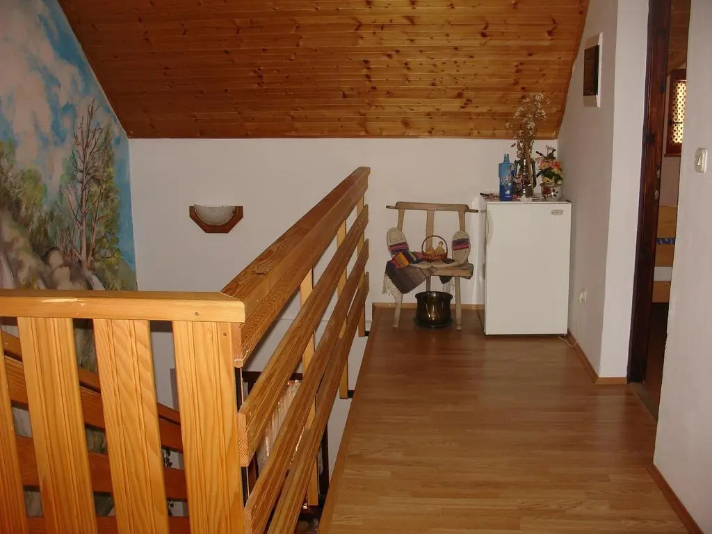 House Nada