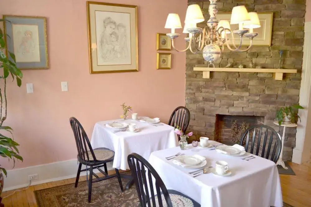 The Bell House Inn