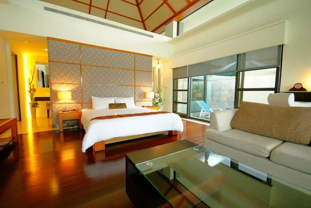 台糖柳營尖山埤 Liuying Jianshanpi Resort