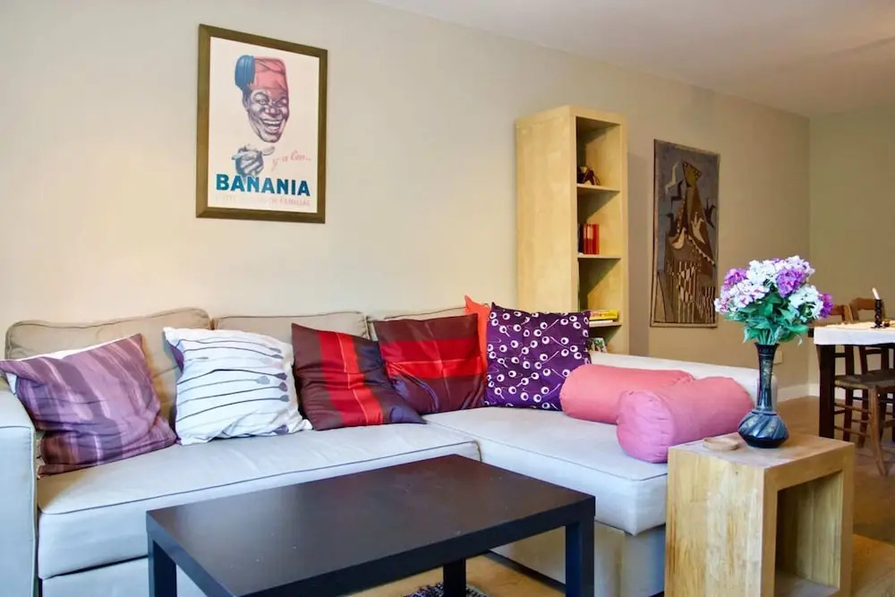 Bright, Spacious 2 Bedroom Apartment in Stockbridge