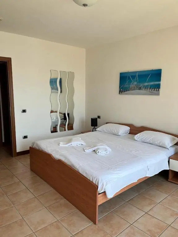 Porto Letizia one bedroom apartment T6 -4 persons Lugano Lake View