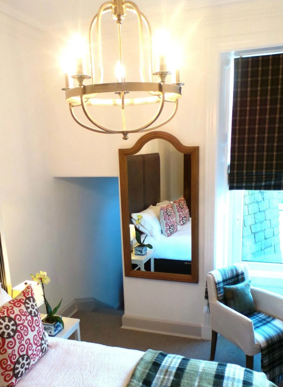 Antler Guest House