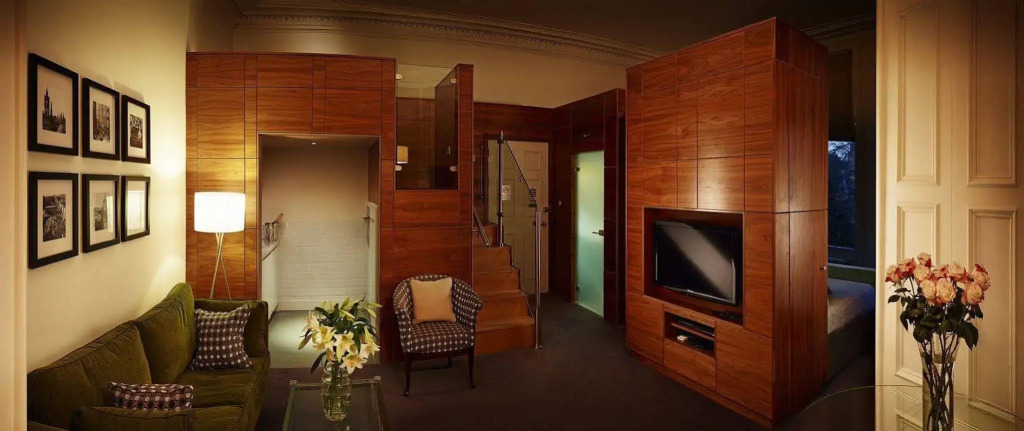The Merchiston Residence