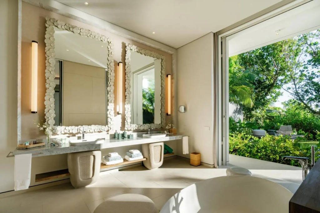 Cheval Blanc Seychelles