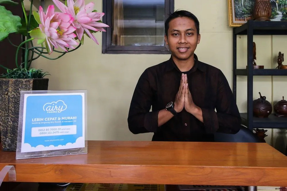 Airy Eco Syariah  Manunggal Kebonsari Blok B 9 Surabaya