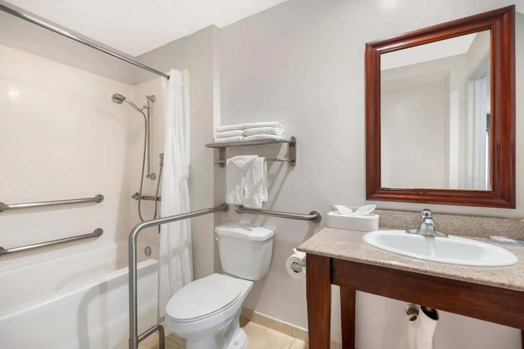 Comfort Inn Cockatoo Near LAX Airport
