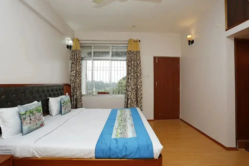 Whispering Pines By OYO Rooms