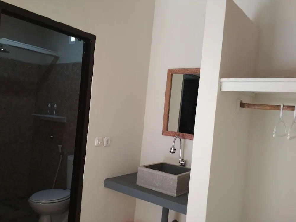 OYO 1662 Zury Homestay
