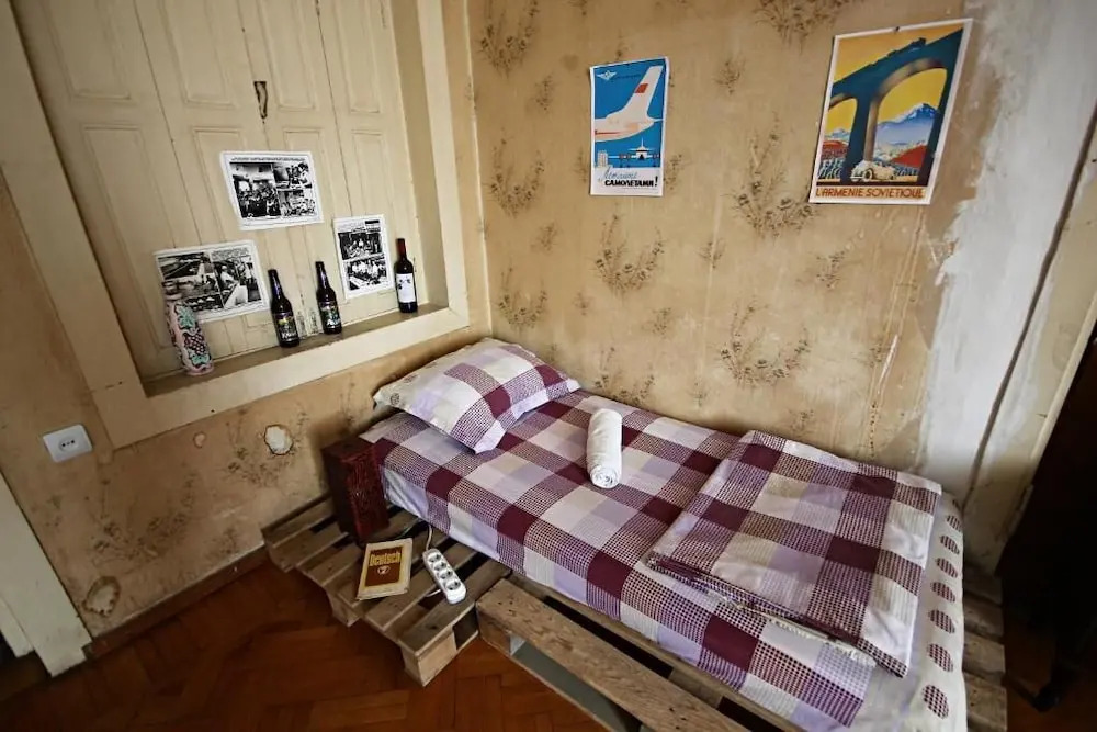 Хостел Dingo Backpackers