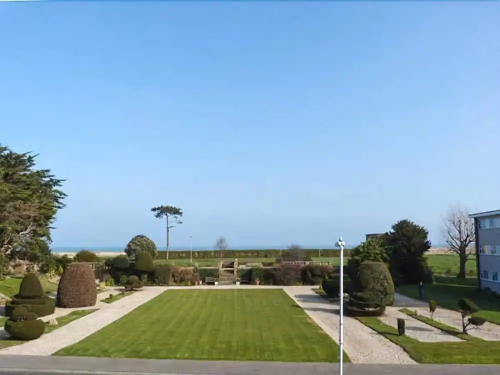 Sandettie View