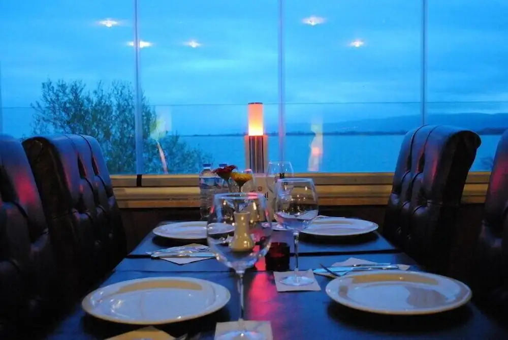 Cem Hotel