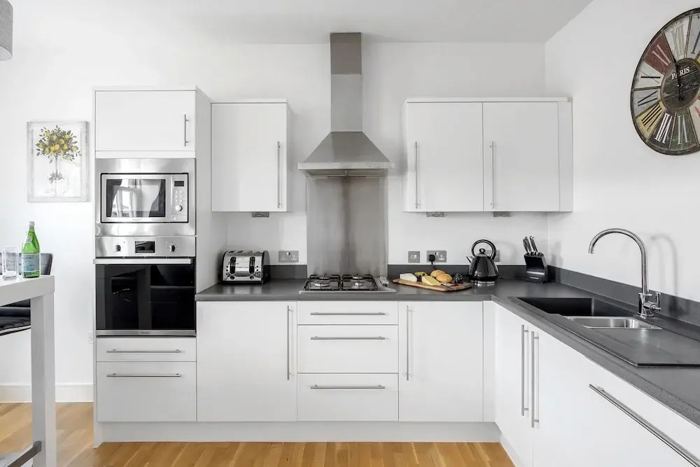 Stay in The Heart of Bath