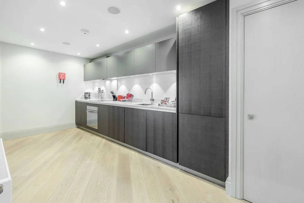 Roomspace Serviced Apartments - The Quadrant