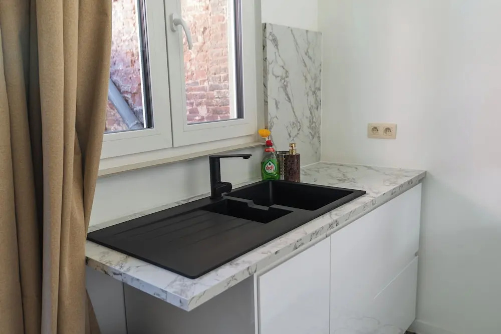Central Ghent Stylish 1BR&1LR Apt WIFI