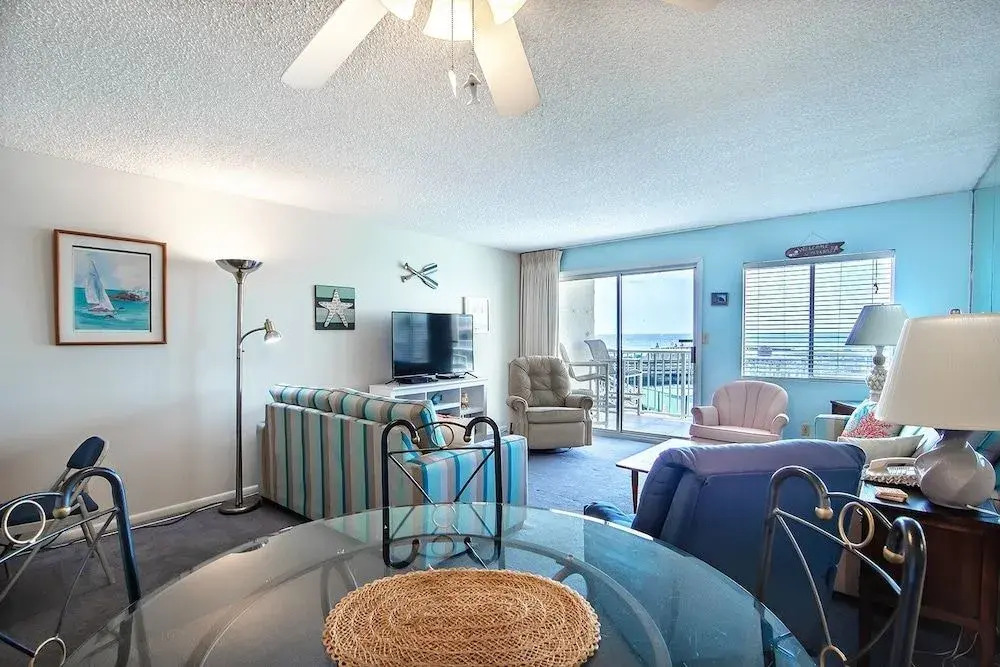 Gulf Shore Condo #217 - 1 Br condo by RedAwning
