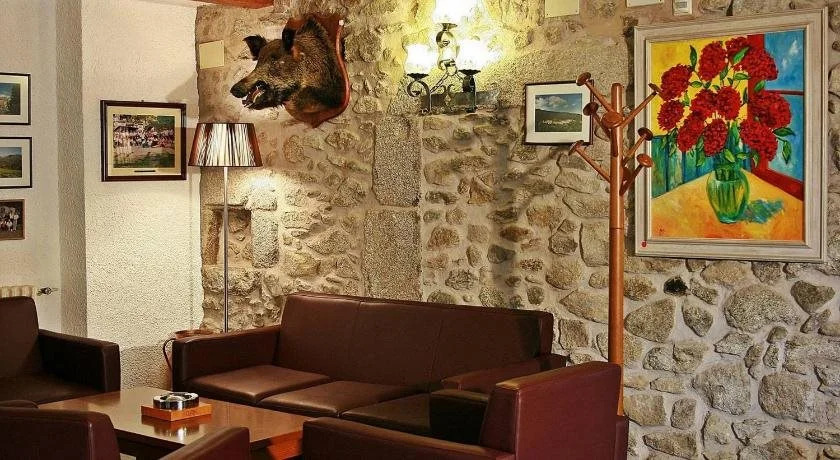 Hotel-Restaurante La Quadra