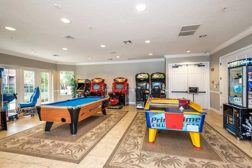 Spacious and Modern Townhome! Close to Attractions and Conventions Center! 3vc5014-10