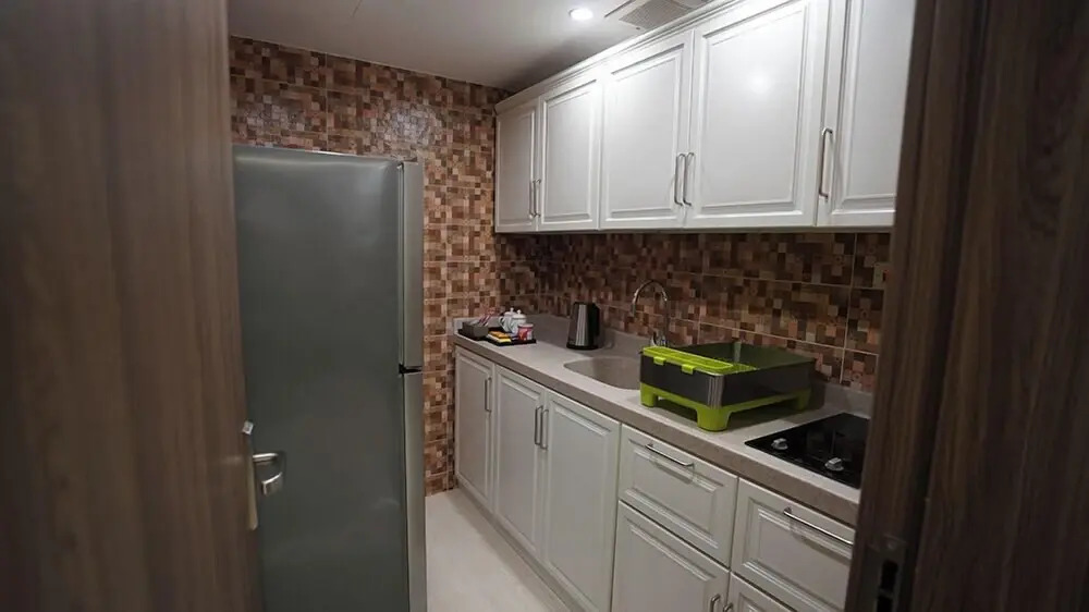 Seasons hotel suites