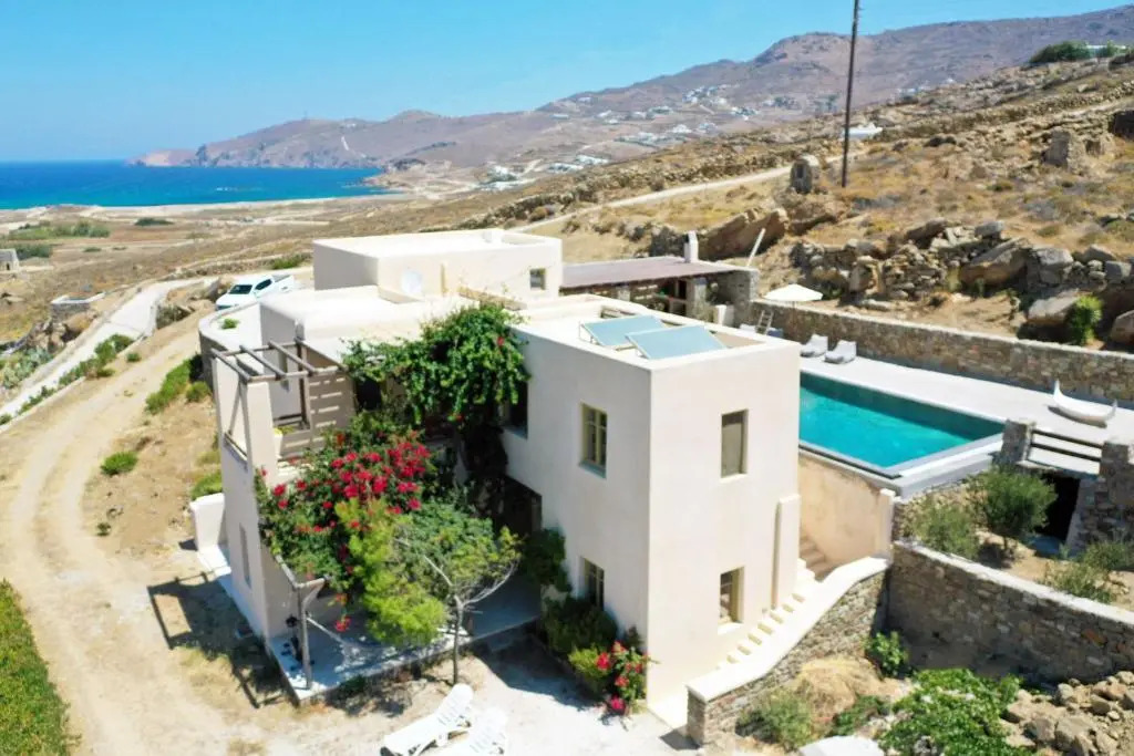 Aviola Mykonos
