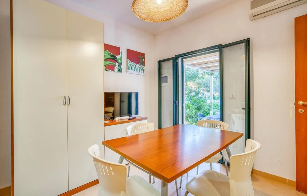 Awesome Home in Carovigno With 1 Bedrooms and Outdoor Swimming Pool
