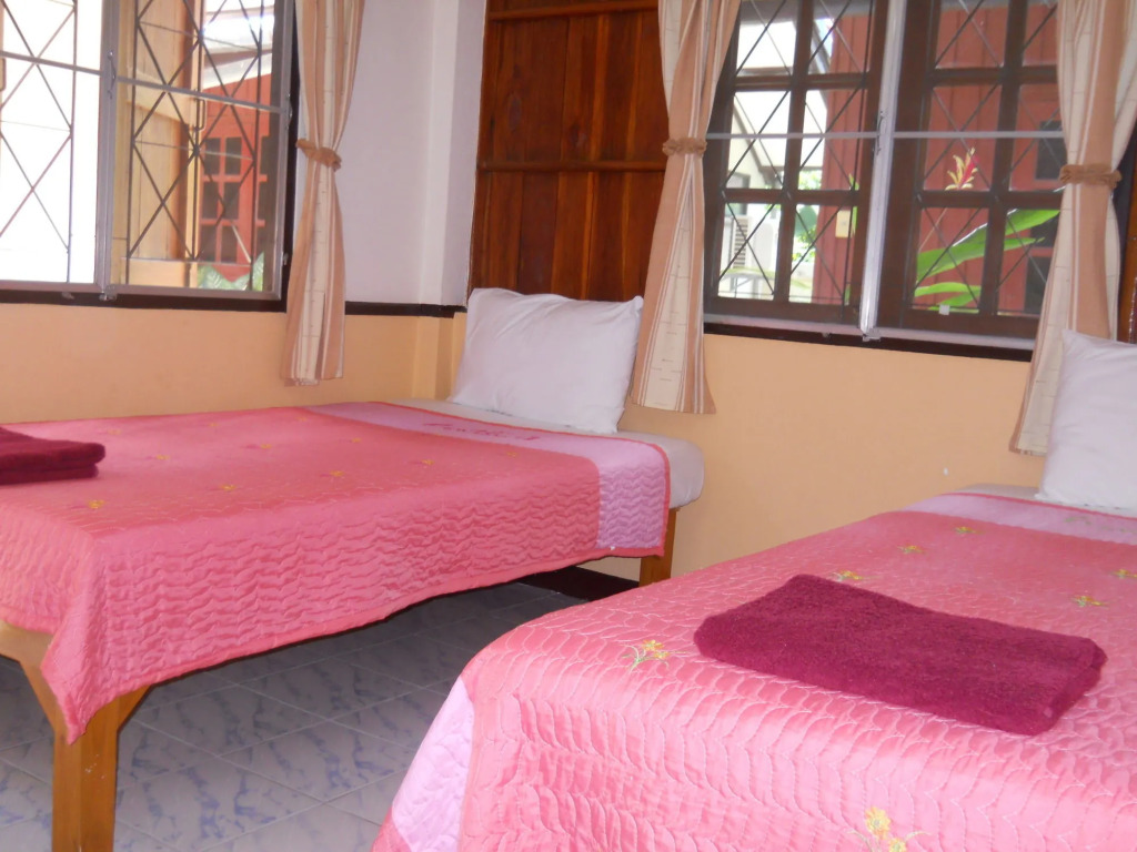 4T Guesthouse