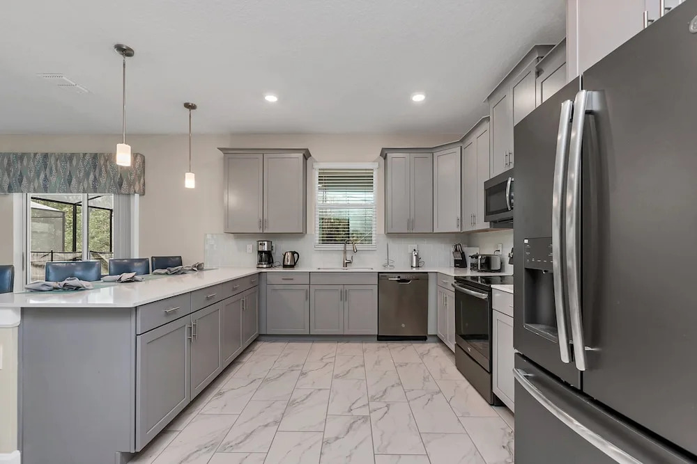 Family Friendly! 6bed 5Ba Villa with Pool