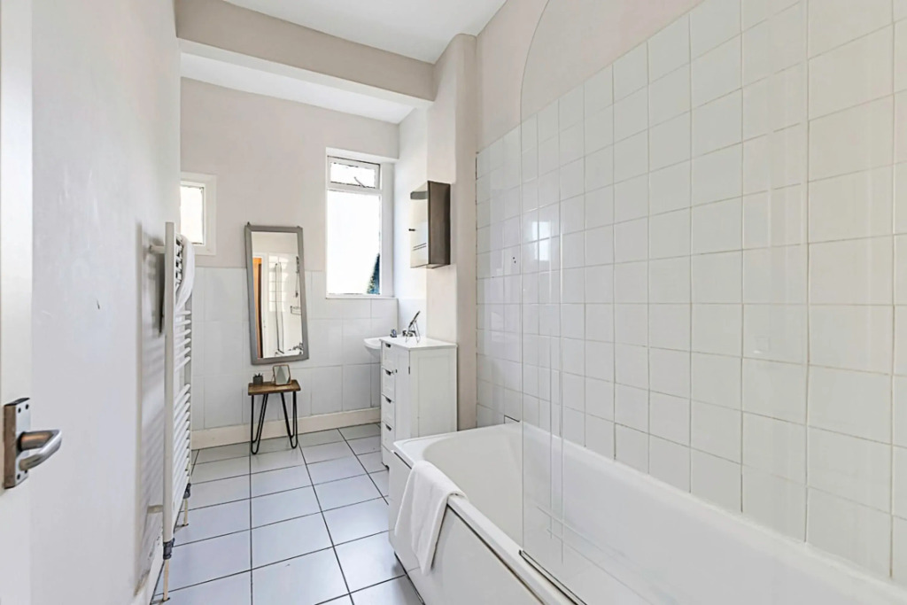 Clapham Oasis: 1 Bedroom, Sauna, Garden Retreat