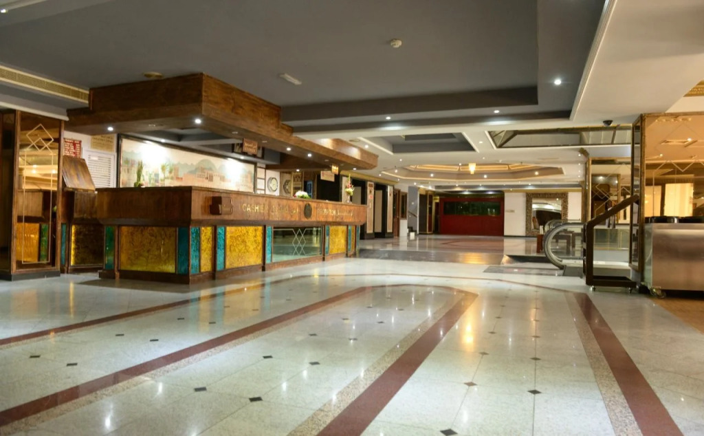 Phoenicia Hotel-Hoora