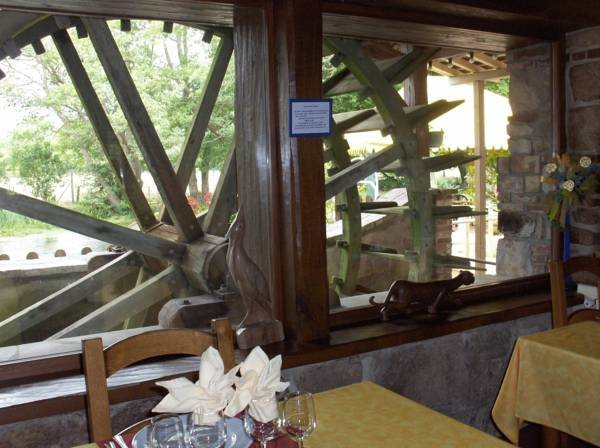 Logis - Hôtel & Restaurant Moulin Des Forges