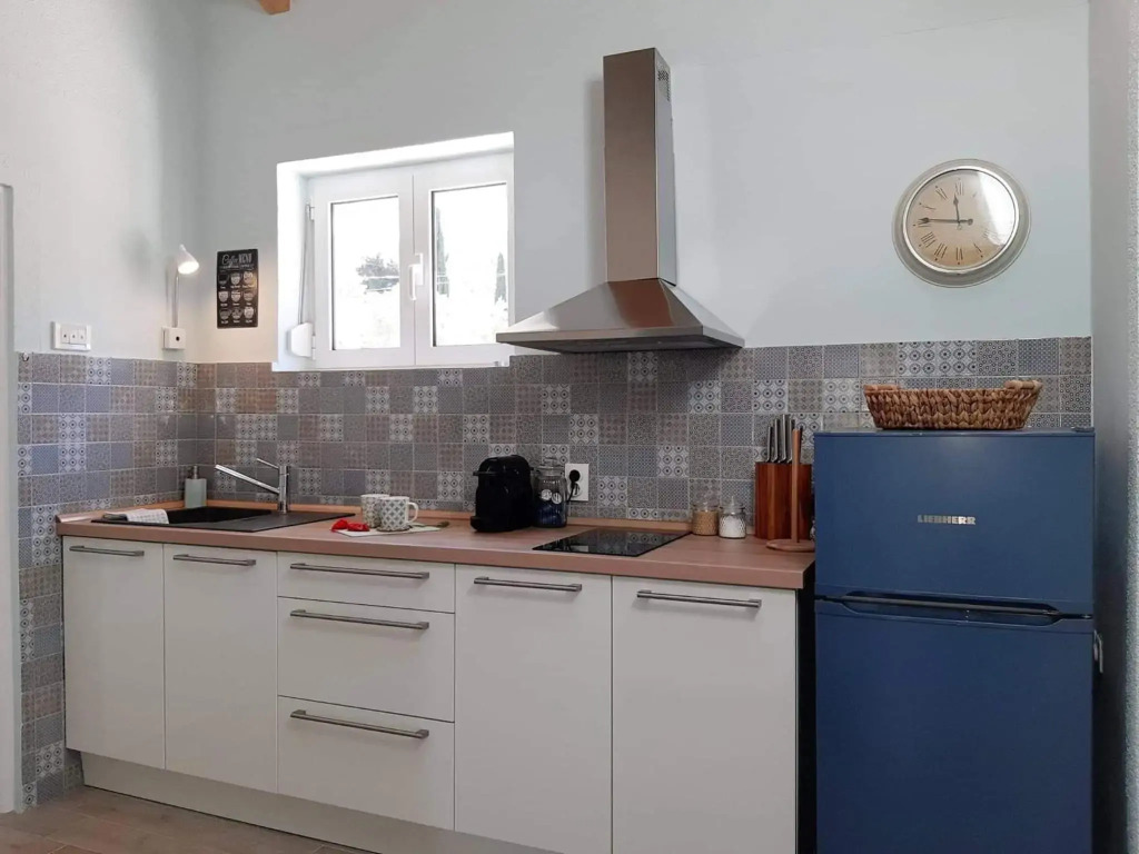 House Sidro, Stari Grad