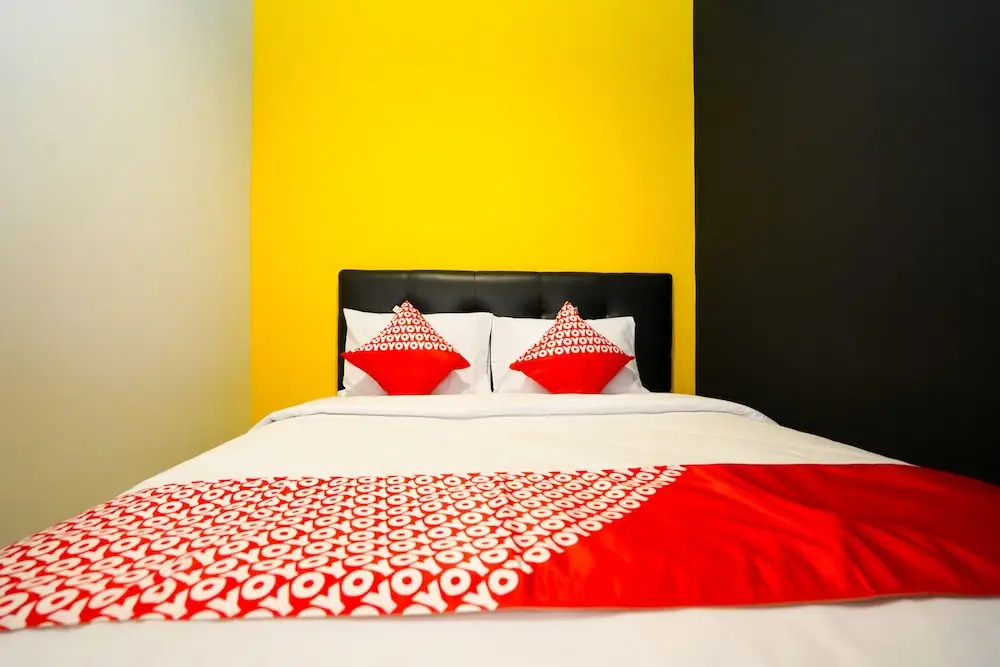 Oyo 1293 Claudya Residence