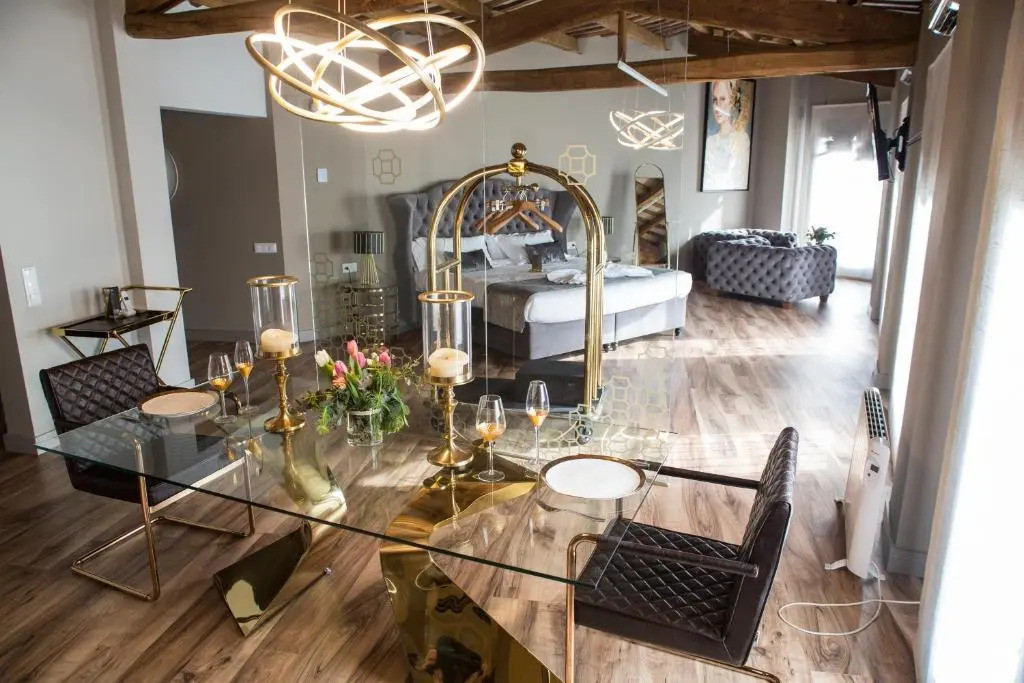 Les Clarisses Boutique Hotel
