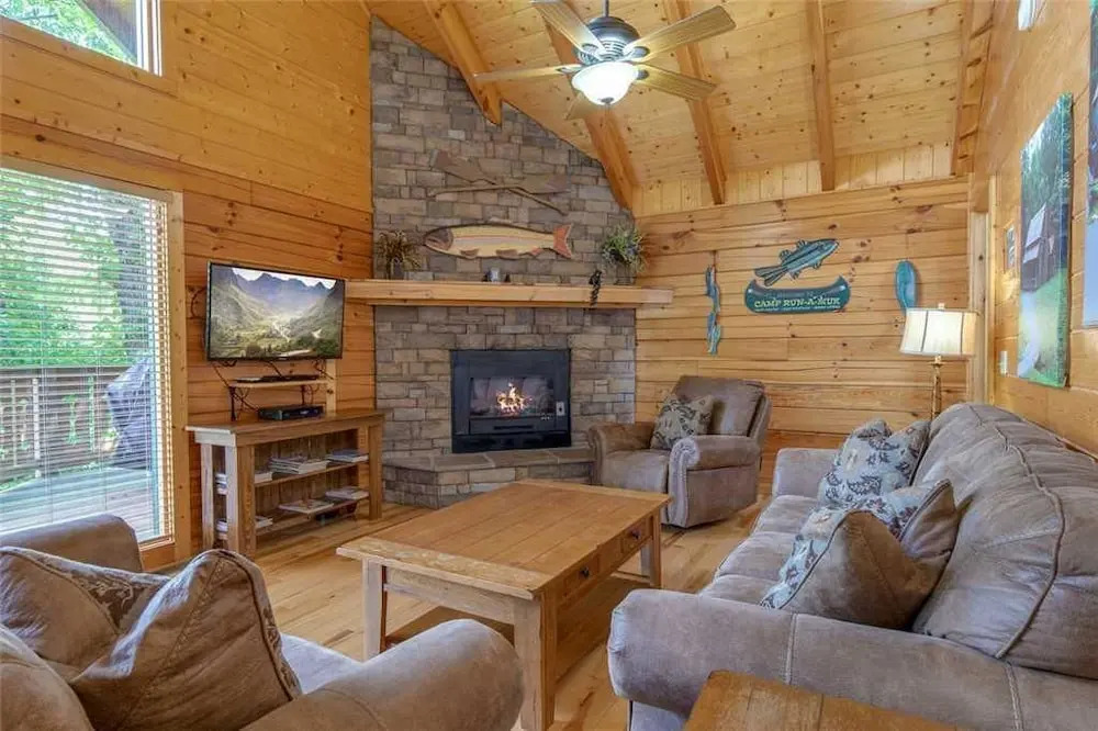 Moonshine Run - One Bedroom Cabin