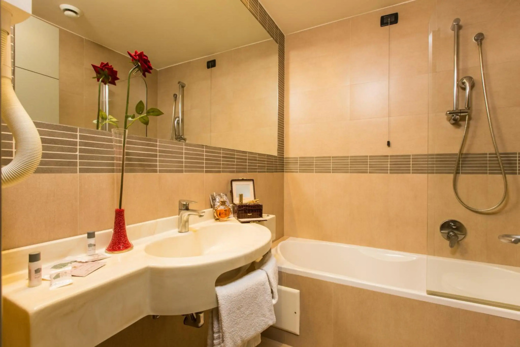Ardeatina Park Hotel