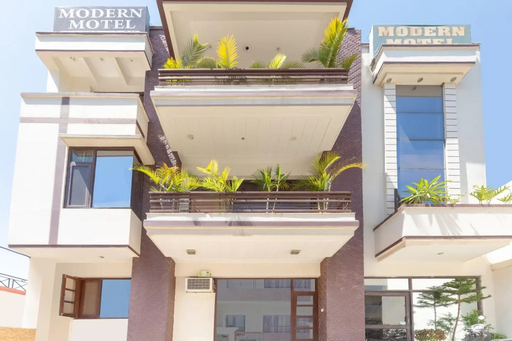 OYO 41616 Motel Modern