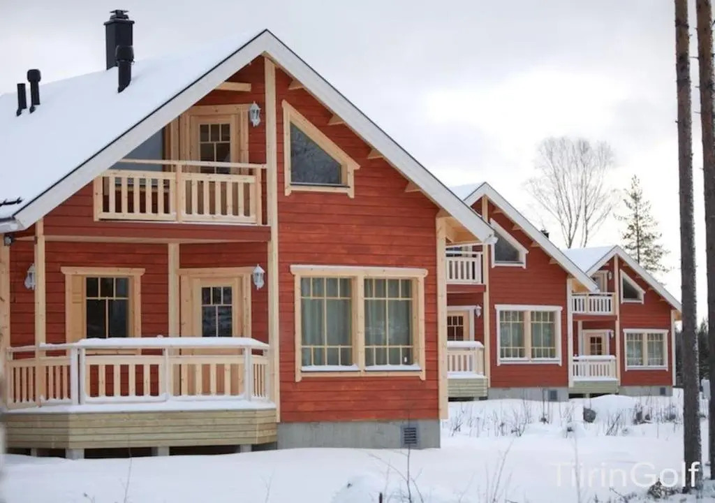 Tiiringolf Cottages
