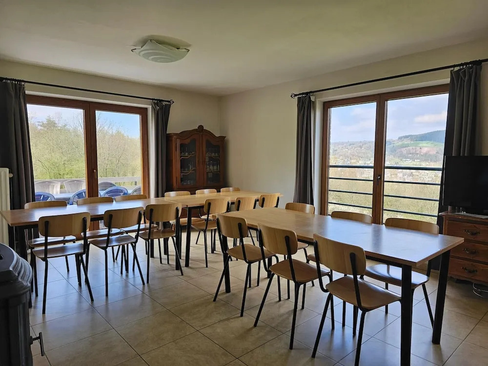 Luxurious Cottage With Panoramic View of Stavelot
