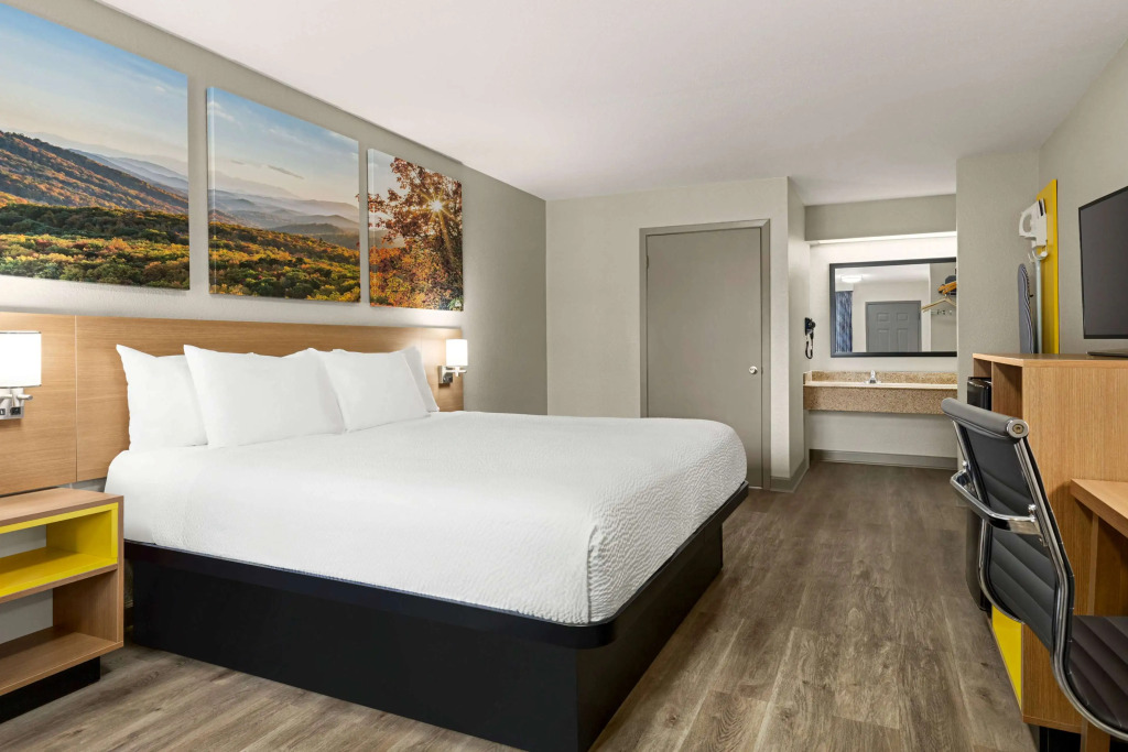 Days Inn by Wyndham Fulton