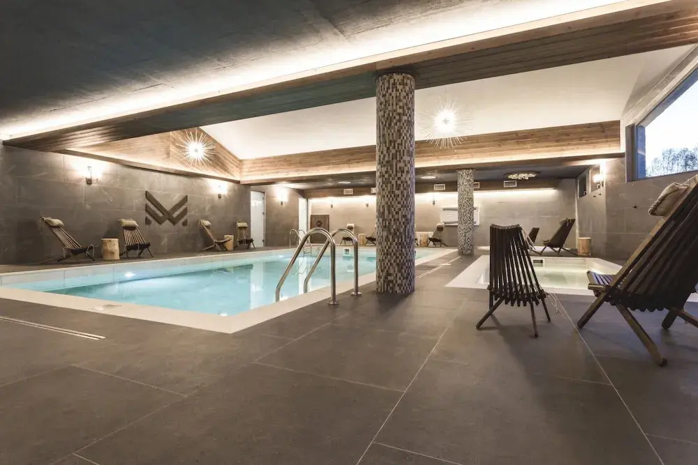 ARIETES MARMONT Resort